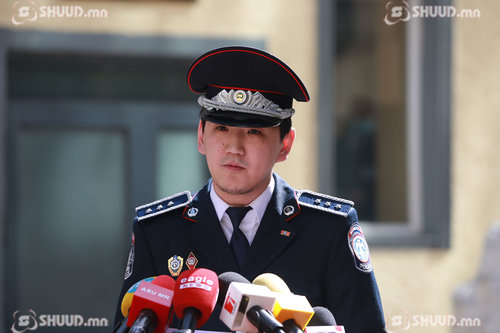 Өсвөр насны 84 охиныг сүрдүүлж, бэлгийн харилцаанд орсон этгээдийг шалгаж байна